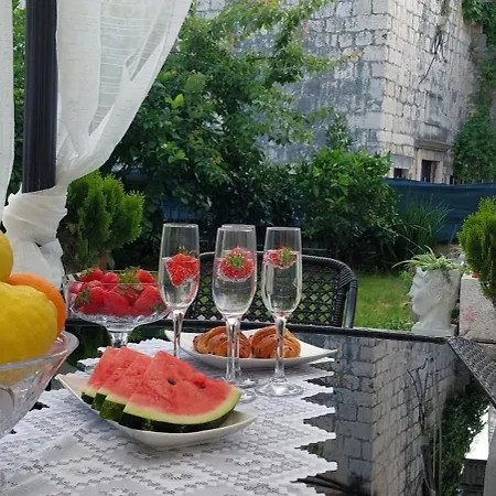 By The Sea - 23144 * 트로기르